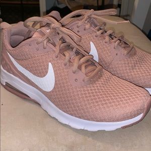 Light pink/Mauve Nike shoes